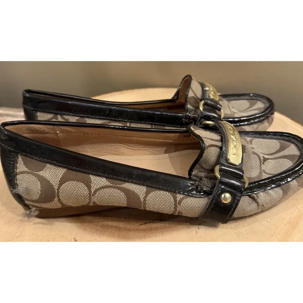 Coach 6 Felisha‎ Signature Loafers Tan And Brown Jacquard Fabric Logo Preppy